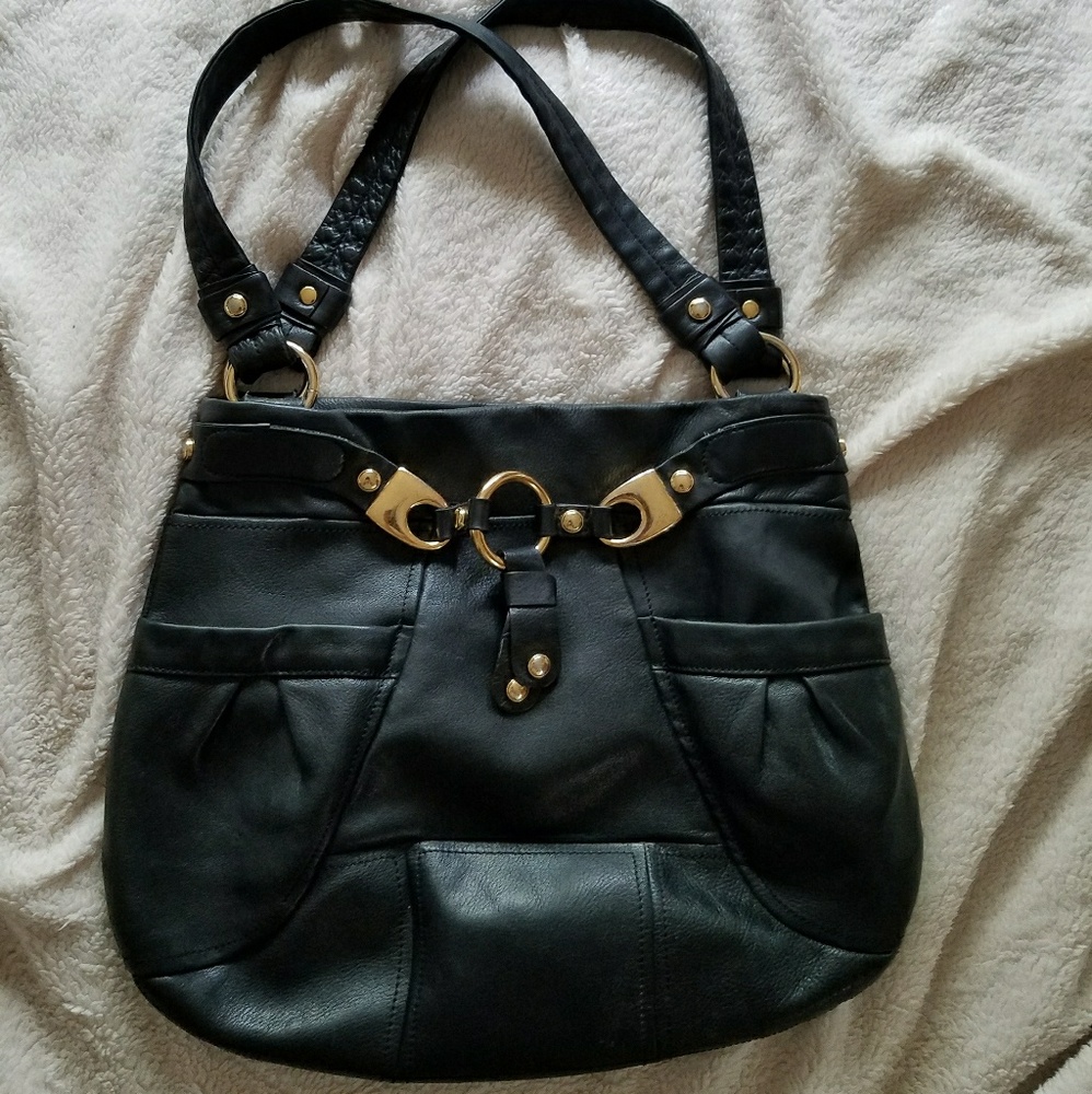 B Makowsky Shoulder Bag Leather with Hardware